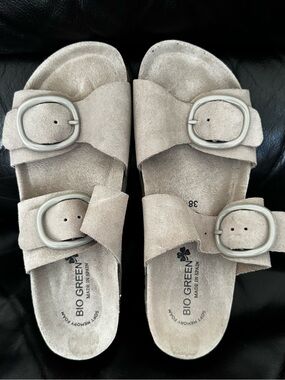 Women's Suede Double-Buckle Slide Sandals in Taupe